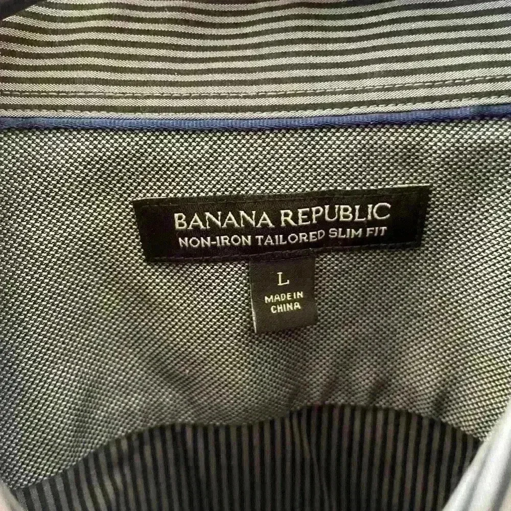 Banana Republic this very